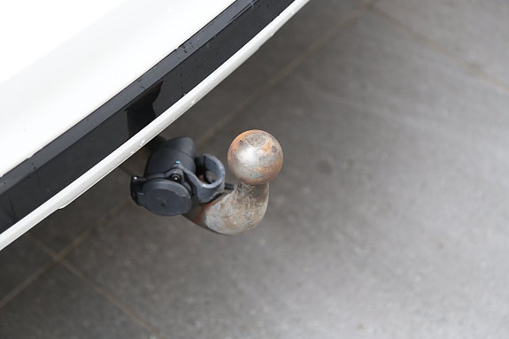 Ford Kuga 8 of 28
