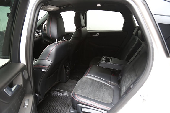 Ford Kuga 24 of 28