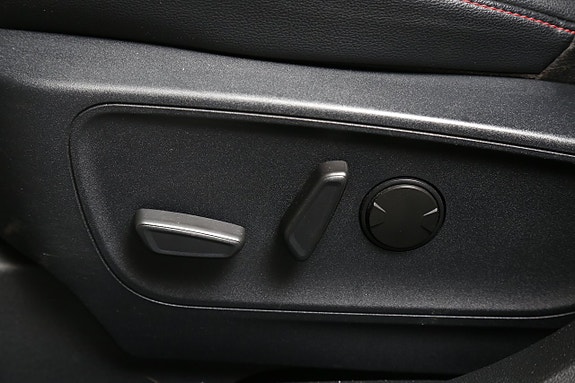 Ford Kuga 14 of 28