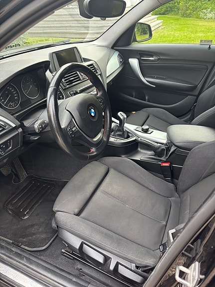 BMW 120d 4 of 4