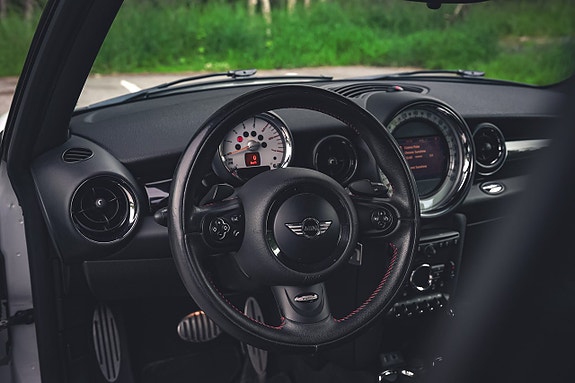 MINI Clubman Cooper SD 16 of 30