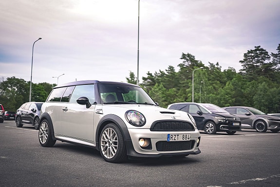 MINI Clubman Cooper SD 6 of 30