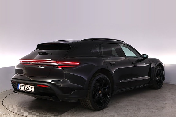 Porsche Taycan 5 of 5