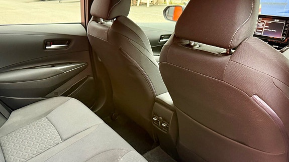 Toyota Corolla 16 of 18