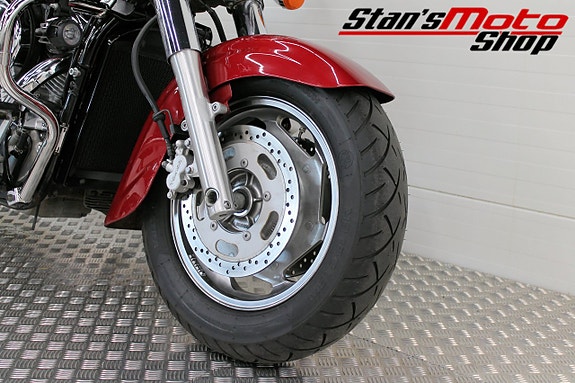 Kawasaki Vulcan VN 1600 Classic 7 of 17