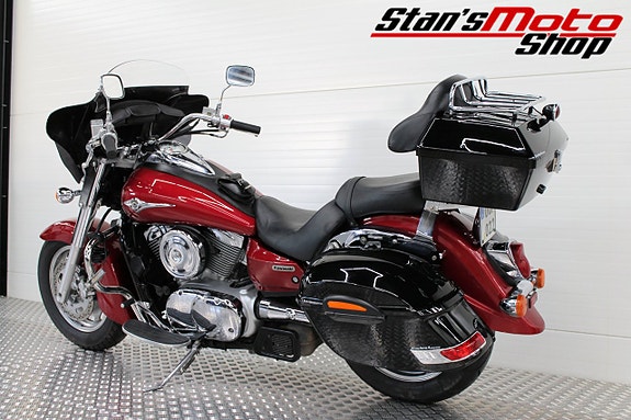 Kawasaki Vulcan VN 1600 Classic 10 of 17