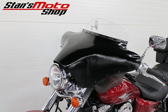 Kawasaki Vulcan VN 1600 Classic 13 of 17