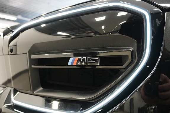 BMW M5 9 of 28
