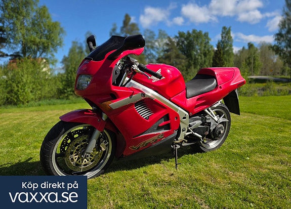 Honda VFR 750 F RC 36 1995 2 of 5