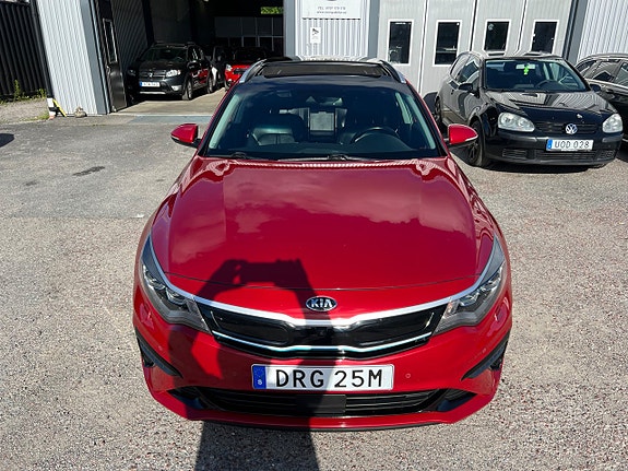 Kia Optima 12 of 21