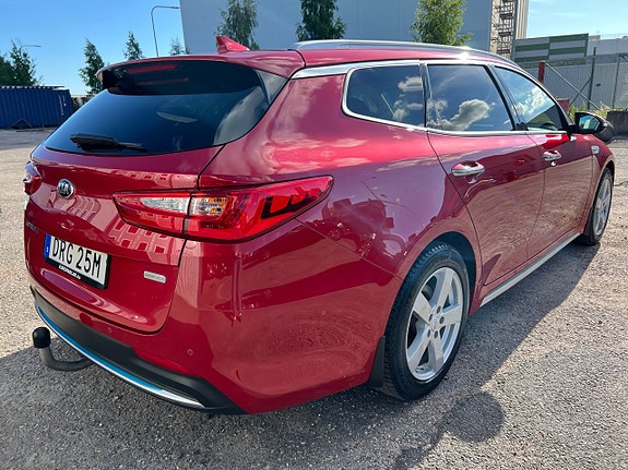 Kia Optima 17 of 21