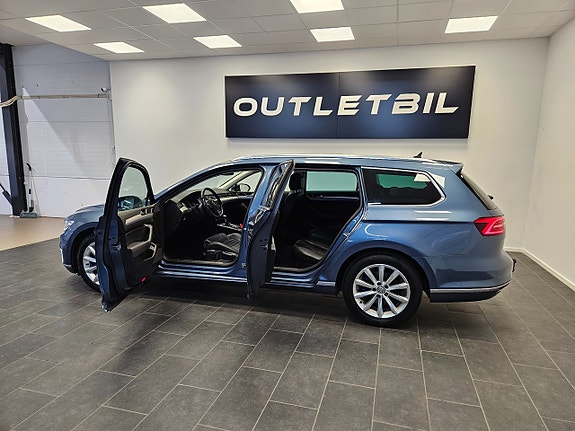 Volkswagen Passat 3 of 5