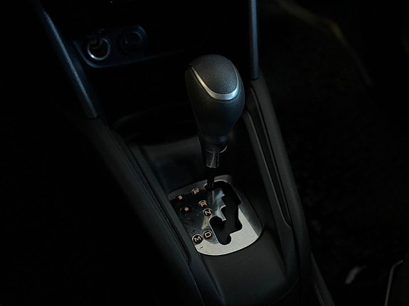 Peugeot 208 13 of 21