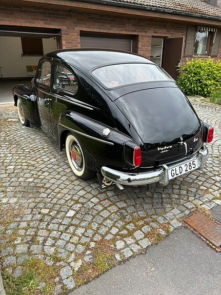 Volvo PV 3 of 5