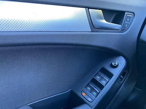 Audi A4 16 of 21