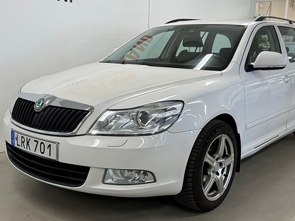 Skoda Octavia 3 of 5