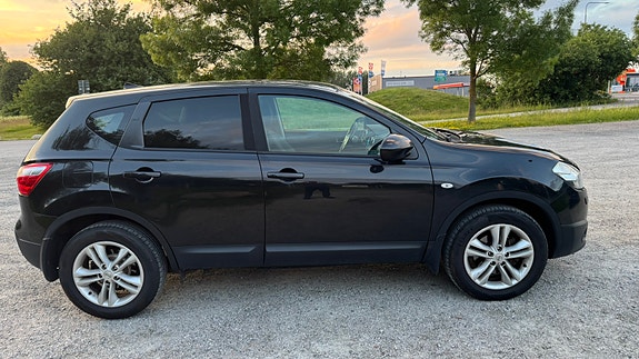 Nissan Qashqai 3 of 5