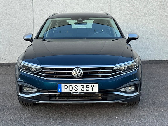 Volkswagen Passat Alltrack 4 of 5