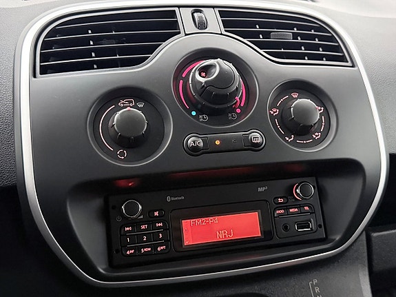 Renault Kangoo Maxi 22 of 26
