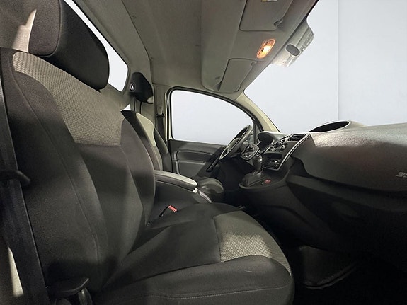 Renault Kangoo Maxi 17 of 26