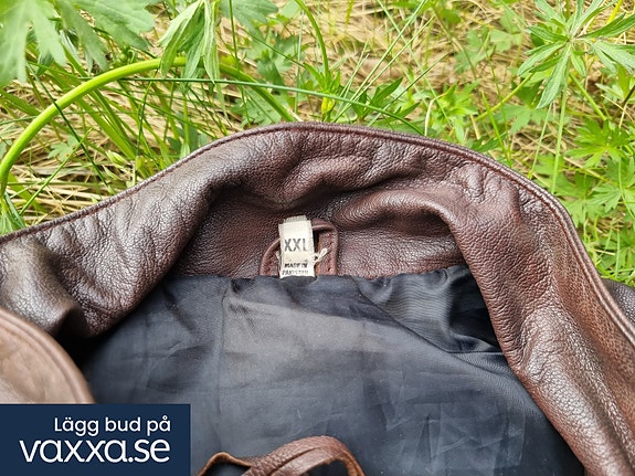 Product image 9 of 16
