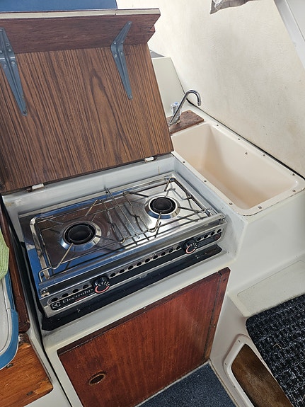 Saga 7000 (Volvo Penta MD21) 10 of 12