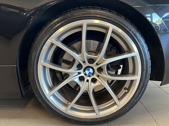 BMW 640i 18 of 30