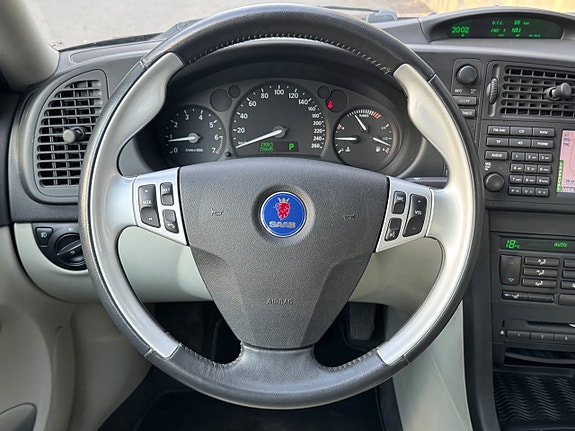 Saab 9-3 8 of 12