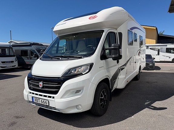 Eura Mobil Profila 730 EB (150HK) Låga långbäddar & Taksäng!! ALDE vattenburen värme! Vinteranpassad! Stor toa! 20 of 22