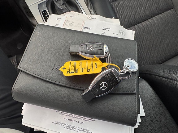 Mercedes-Benz C220 25 of 26