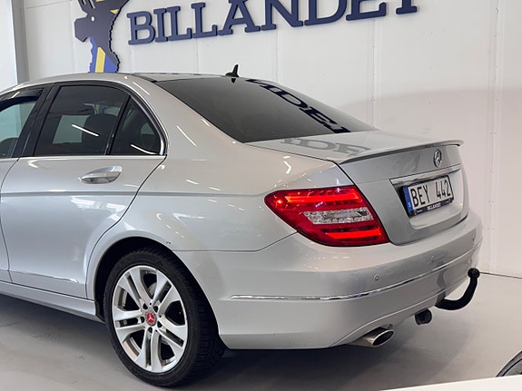 Mercedes-Benz C220 6 of 26