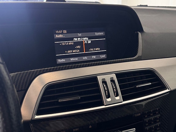 Mercedes-Benz C220 21 of 26