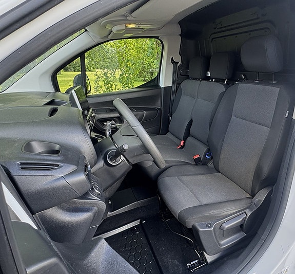 Opel Combo 10 of 22