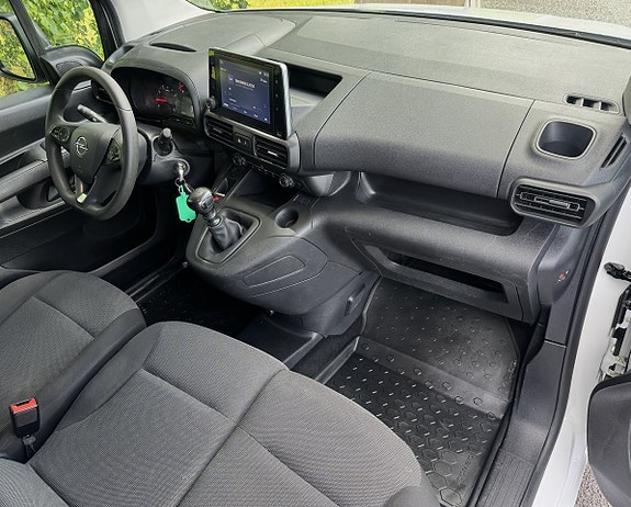 Opel Combo 12 of 22