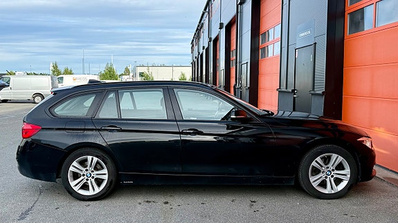 BMW 320d 9 of 19