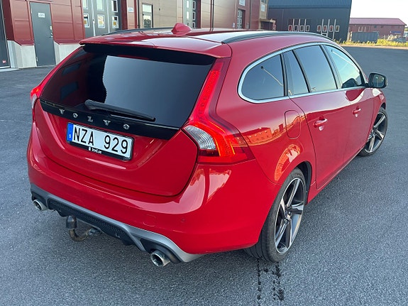 Volvo V60 5 of 5