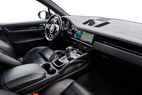 Porsche Cayenne S 19 of 24
