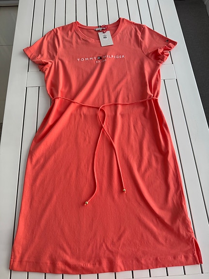 Product image 16 of 20
