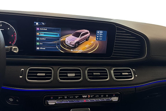 Mercedes-Benz GLS450 d 13 of 30