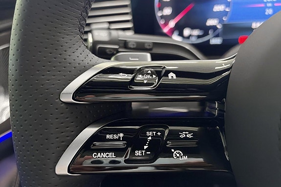 Mercedes-Benz GLS450 d 7 of 30
