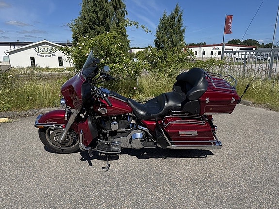 Harley-Davidson Electra Glide Ultra Classic 1.4 4 of 5