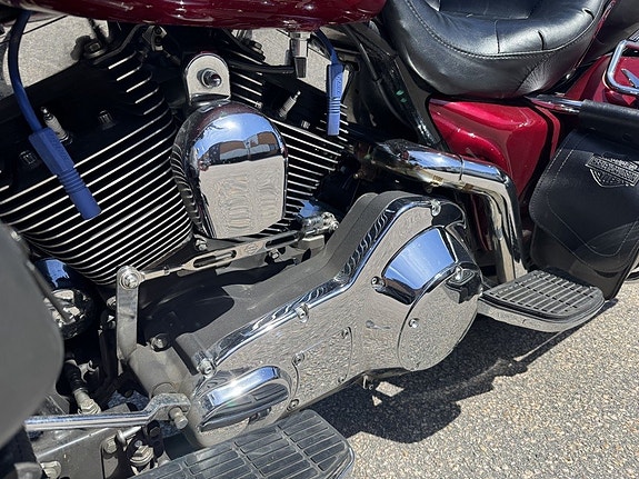 Harley-Davidson Electra Glide Ultra Classic 1.4 5 of 5