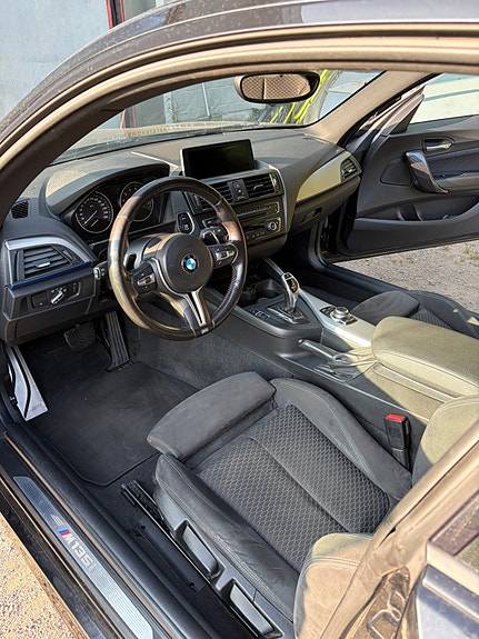 BMW M135i 4 of 5
