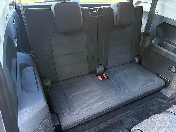 Volkswagen Tiguan Allspace 10 of 26