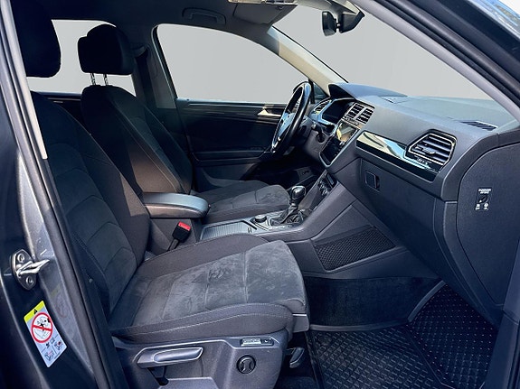 Volkswagen Tiguan Allspace 7 of 26