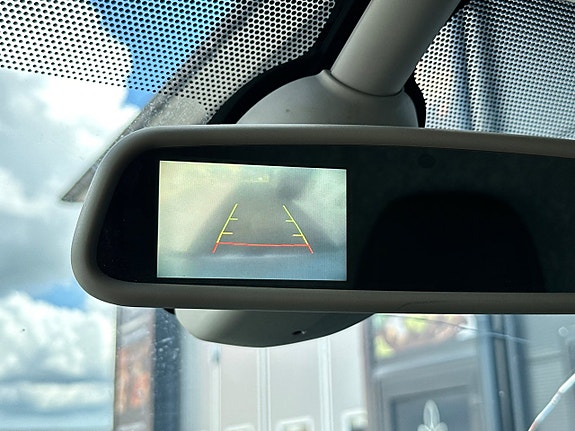 Opel Vivaro 12 of 12