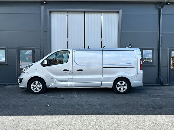 Opel Vivaro 5 of 5