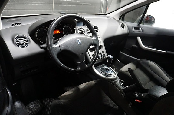 Peugeot 308 12 of 20