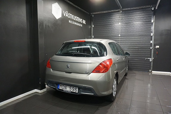 Peugeot 308 5 of 20