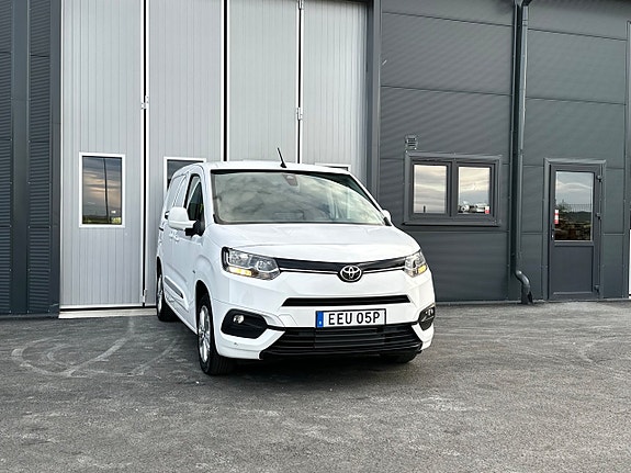 Toyota Proace City 2 of 5